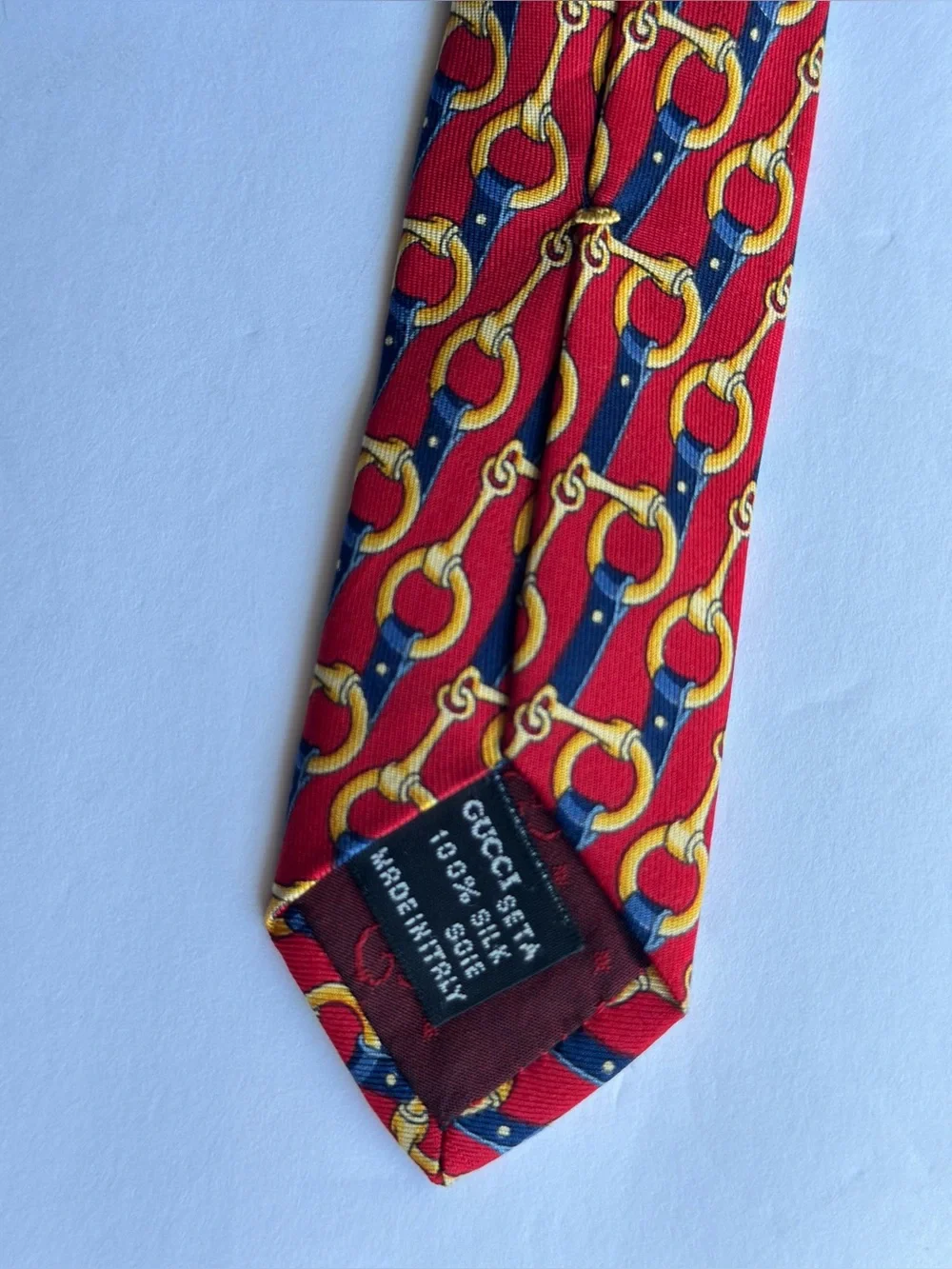 Gucci like snags listings
